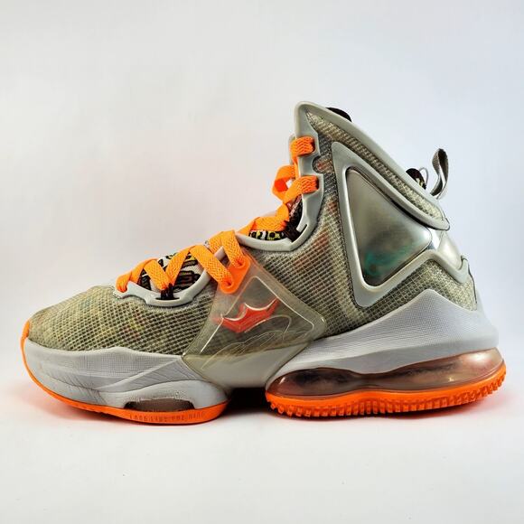 NIKE LeBron 19 "Fast Food" Basketball Shoes Youth Size 5.5 - Picture 1 of 12